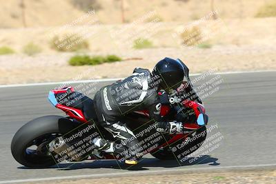 media/Oct-16-2022-TrackXperience (Sun) [[236a00b5b6]]/Group 3/session 4 turn 2/